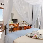Naxos Apartman