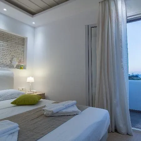 Naxos Apartment *